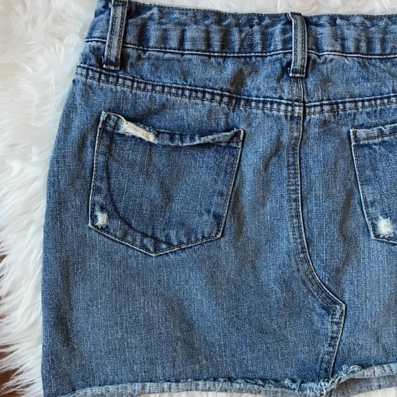 Paper Denim & Cloth Distressed Light Wash 100% Cotton Denim Mini Skirt - Picture 4 of 8